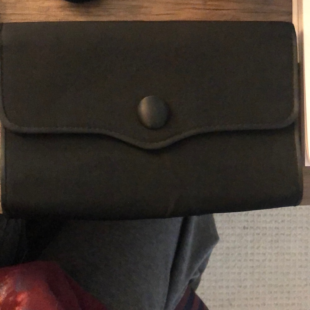 Vintage Gucci clutch